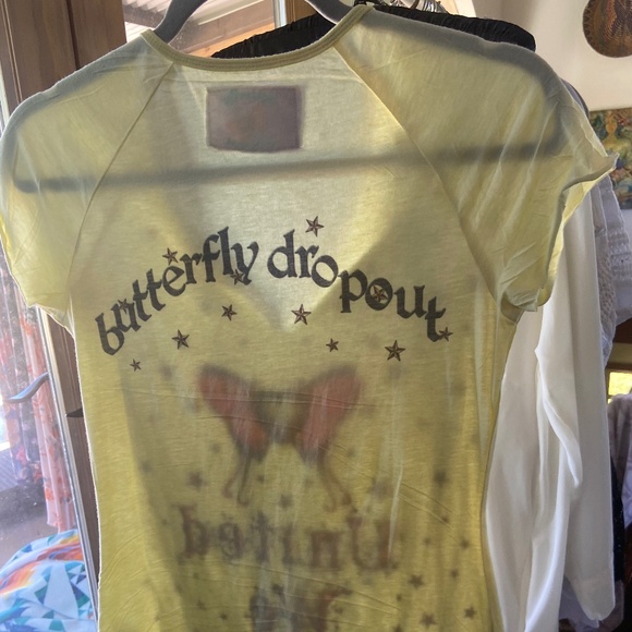 Butterfly Dropout Vintage T-Shirt✨🦋 - Picture 4 of 9